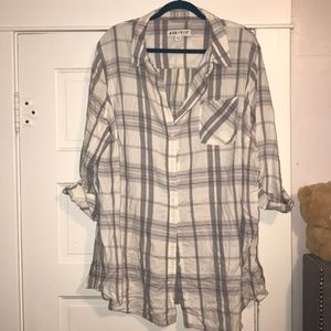 Ava & Viv grey/white plaid tunic shirt